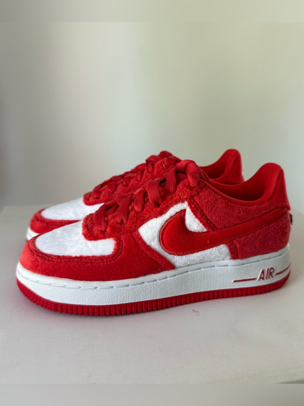 Nike Air Force 1 GS Day Fire Red Plush New In Box Size 1Y #Lux-KSH